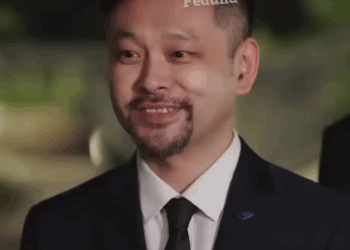 Natuklasan ng CEO na ang singsing sa kamay ng munting nurse na nasa harapan niya ay ang taong kasama niya noong gabing iyon part2 189