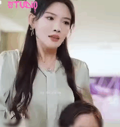 H2808004 Nag hire ang anak ng bilyonaryo ng pinakamainit na modelo upang hanapin ang perpektong madrasta part2