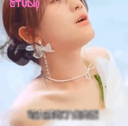 H2808003 Nagluluto ang isang babae ng mga kakaibang pagkain upang hindi magmahal ang kanyang anak na babae at ang ending part2