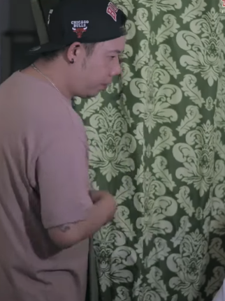 H2309003 Lalaking Kuripot nagpaTATTOO sa murang Halaga part2