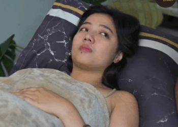 H2609001 Lalaking Pumatol sa Ex na Nurse Habang Nanganganak ang Asawa part2