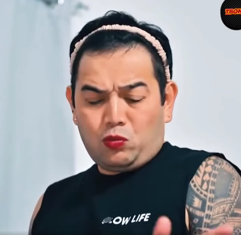 H0809010 Parlorista sinupalpal ang epal na part2