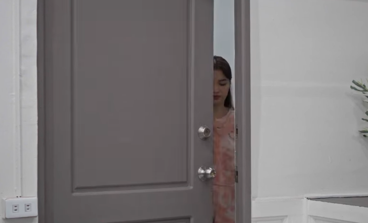 H2809007 Sekreto ng Kanyang Stepsister Tbon Manila part2