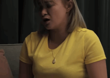 H2809007 Babaeng Pa Victim Siniraan ang Boyfriend