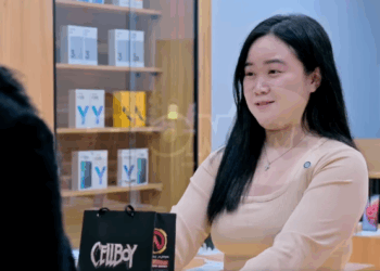 H1009010 Babae minaliitang kaibigan Tbon Manila part2