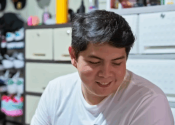 H1009007 Ate binastos ng kapatid na bunso part2