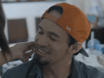 G1209006 CALL CENTER AGENT MINYAKAN SA LOOB NG JEEP part2