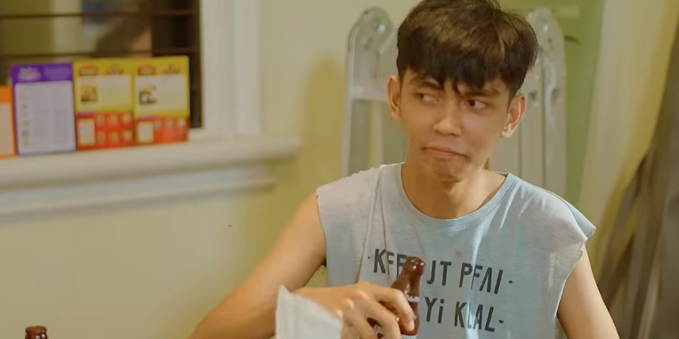 H1409006 Lalakeng baon sa UTANG nanalo sa LOTTO, naging MAYABANG! Cinemyr Films part2