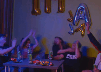 H1609003 Babaeng Bagong Lipat, Inaway Lahat ng Kasama! part2