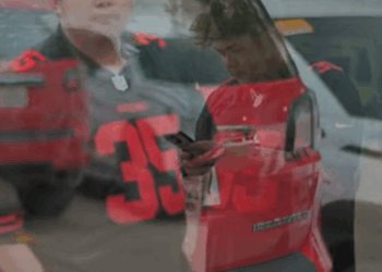 H1709005 Carwashboy Sa Bacolod Sinaktan Ng Feeling Pogi Na Driver