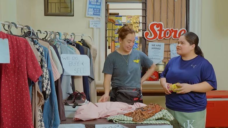 H1709005 Babaeng laging gutom, binenta ang damit ng kanyang pinsan sa ukayan Cinemyr Films part2