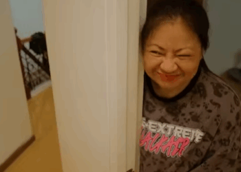 H1709009 Babaeng sumahod sa PALUWAGAN, ayaw ng magbayad Cinemyr Films part2