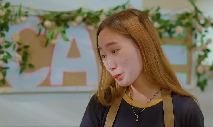 H1709004 Customer na mukhang mahirap ayaw papasukin ng waitress Cinemyr Films part2