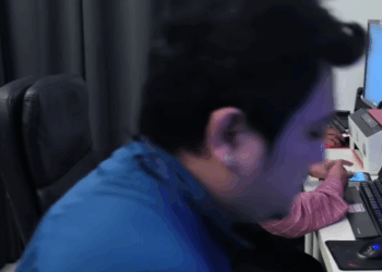 H1809001 Lalaking Hinusgahan ng Mga Katrabaho Dahil Laging Late