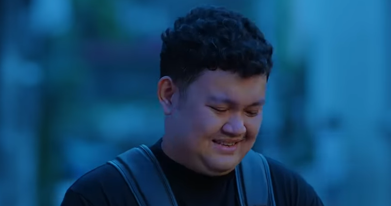 H1809005 Lalake ipinaskil ang mukha sa labas ng tindahan dahil sa utang Cinemyr Films part2