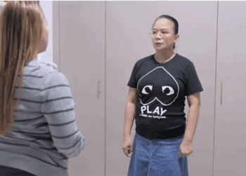 H1909005 Anak Inoobliga Ng Ina Para Tumulong Sa kanya