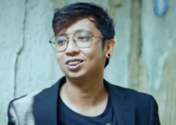 H2009001 Mga Babaeng Sosyalera, Napahiya sa Mayora! part2