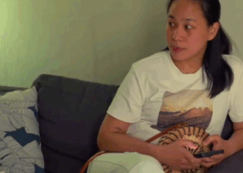 H2009009 Ate Na Masungit Tinuruan Ng Leksyon Ang Bunsong Kapatid part2