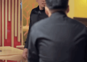 H2209005 Mga Lumang Waiter sa Trabaho Pinagtulongan ang Bagong Empleyado part2