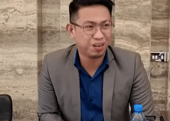 H0710002 CUSTOMER AYAW BIGYAN NG ROOM SA HOTEL DAHIL BALDADO, IBINIGAY NALANG SA MGA BABAE part2